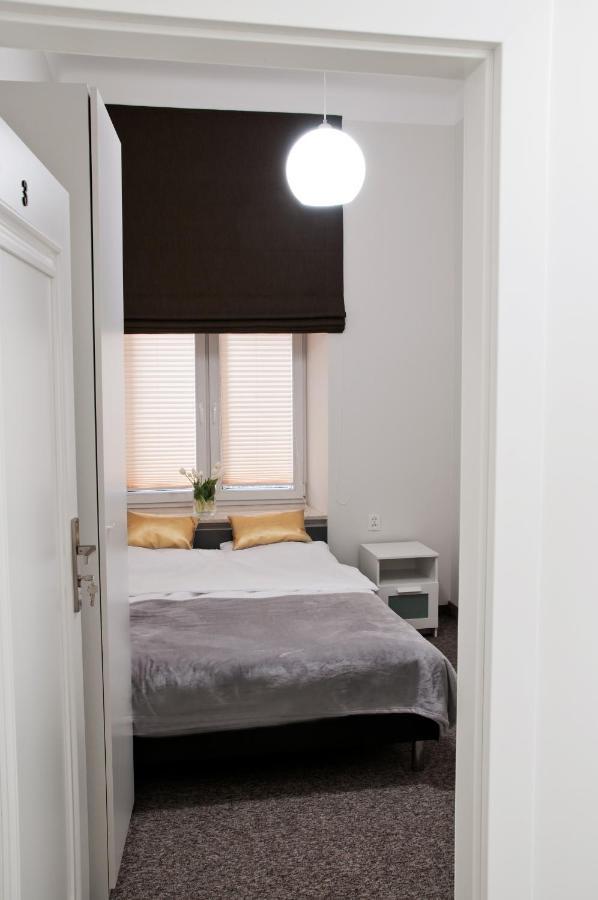 Rodmos Hostel Lublin Exterior photo